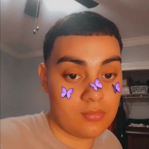 Meet your Posher, Emiliano